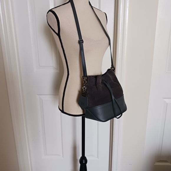 Zac Zac Posen  Suede and Leather Drawstring Bucket Shoulder and/or Crossbody - Picture 2 of 13